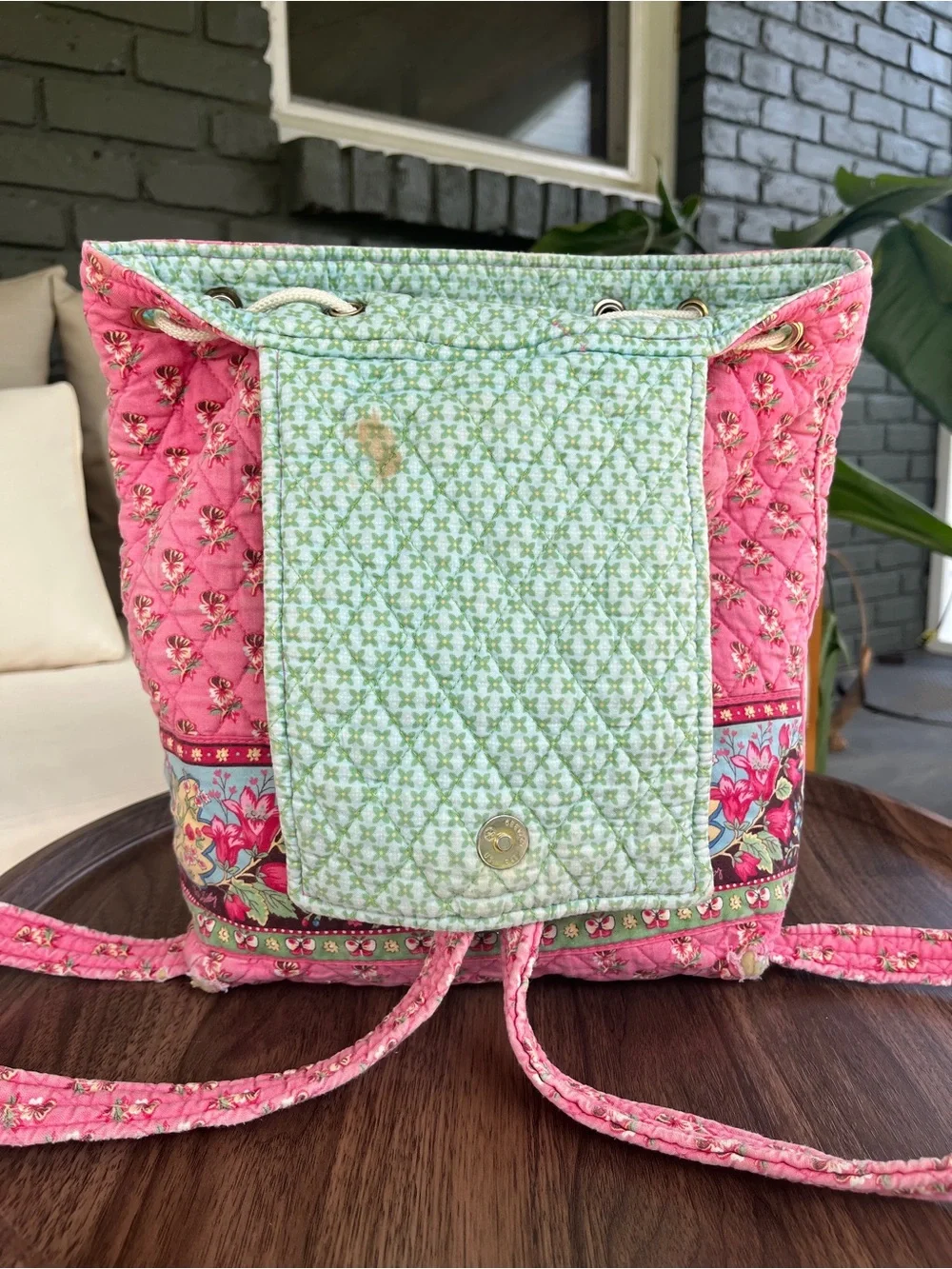 Vera Bradley bag shows